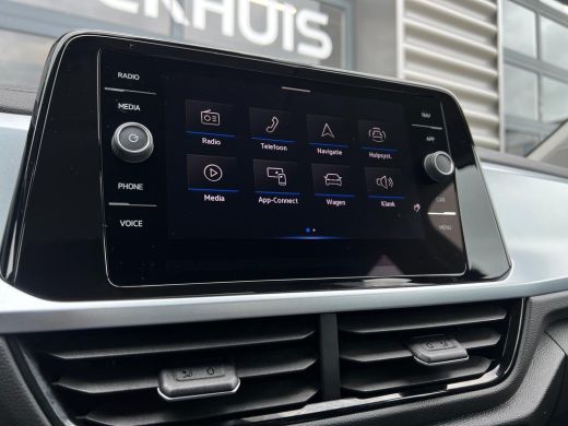 Volkswagen T-Roc 1.0 TSI 110 pk Life | Airco | Apple Carplay/Android Auto|telefoonintegratie premium | Buitenspieg... ActivLease financial lease