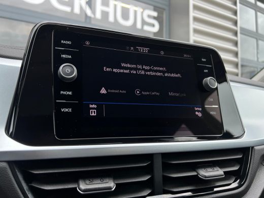 Volkswagen T-Roc 1.0 TSI 110 pk Life | Airco | Apple Carplay/Android Auto|telefoonintegratie premium | Buitenspieg... ActivLease financial lease