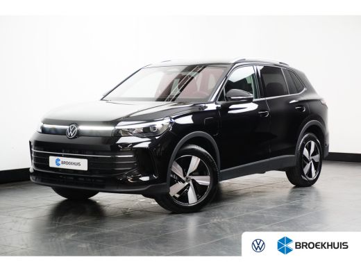 Volkswagen Tiguan 1.5 eHybrid 204PK DSG-6 Life Edition | NAVIGATIE | STUUR + STOELVERW. | ELEKTR. A. KLEP | CAMERA Volkswagen Tiguan 1.5 eHybrid 204PK DSG-6 Life Edition | NAVIGATIE | STUUR + STOELVERW. | ELEKTR. A. KLEP | CAMERA