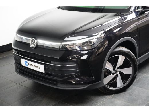 Volkswagen Tiguan 1.5 eHybrid 204PK DSG-6 Life Edition | NAVIGATIE | STUUR + STOELVERW. | ELEKTR. A. KLEP | CAMERA ActivLease financial lease