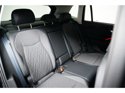 Volkswagen Tiguan 1.5 eHybrid 204PK DSG-6 Life Edition | NAVIGATIE | STUUR + STOELVERW. | ELEKTR. A. KLEP | CAMERA ActivLease financial lease