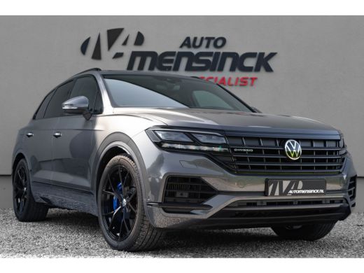 Volkswagen Touareg 3.0 TSI eHybrid 4MOTION / Luchtvering/ Standkachel/ Adaptive Cruise Control/ Trekhaak/ Panoramada... Volkswagen Touareg 3.0 TSI eHybrid 4MOTION / Luchtvering/ Standkachel/ Adaptive Cruise Control/ Trekhaak/ Panoramada...
