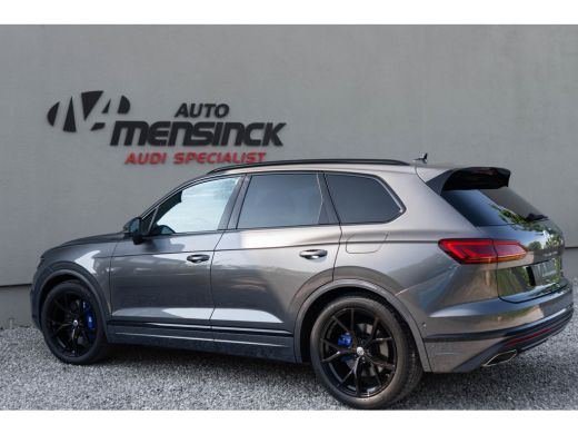 Volkswagen Touareg 3.0 TSI eHybrid 4MOTION / Luchtvering/ Standkachel/ Adaptive Cruise Control/ Trekhaak/ Panoramada... ActivLease financial lease
