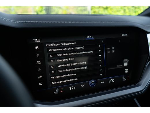Volkswagen Touareg 3.0 TSI eHybrid 4MOTION / Luchtvering/ Standkachel/ Adaptive Cruise Control/ Trekhaak/ Panoramada... ActivLease financial lease