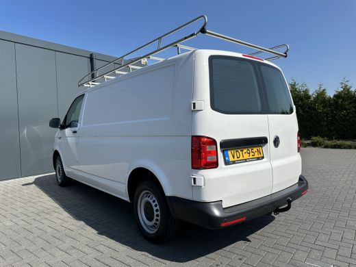 Volkswagen Transporter 2.0 TDI 102 PK / L2H1 / 1e EIG. / 58.404 KM / IMPERIAAL / TREKHAAK / AIRCO / CRUISE CONTROL ActivLease financial lease