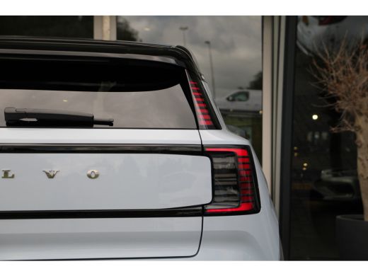 Volvo  EX30 Single Motor Extended Range Plus 69 kWh | Harman Kardon | Keyless Entry | Camera | Stoelverwarmin... ActivLease financial lease