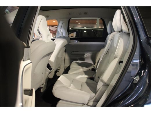 Volvo  EX90 Twin Motor Performance Ultra | Luchtvering | Bowers & Wilkins | Trekhaak | Pilot Assist | 22" | S... ActivLease financial lease