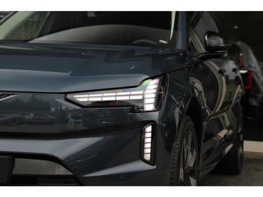 Volvo  EX90 Twin Motor Plus 7p. 111 kWh | Luchtvering | 360° Camera | Bose | Head-Up | Pilot Assist | Panoram... ActivLease financial lease