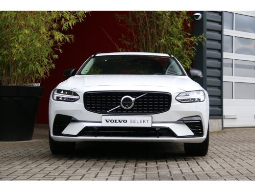 Volvo  V90 2.0 T6 Plug-in hybrid AWD Ultra Dark | Luchtvering | Trekhaak | 360 Camera | Pilot Assist | Panor... ActivLease financial lease