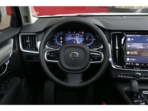 Volvo  V90 2.0 T6 Plug-in hybrid AWD Ultra Dark | Luchtvering | Trekhaak | 360 Camera | Pilot Assist | Panor... ActivLease financial lease