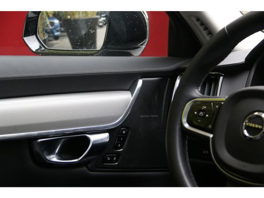 Volvo  V90 2.0 T6 Plug-in hybrid AWD Ultra Dark | Luchtvering | Trekhaak | 360 Camera | Pilot Assist | Panor... ActivLease financial lease