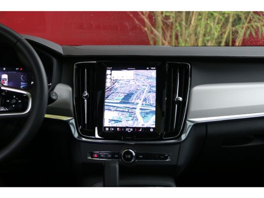 Volvo  V90 2.0 T6 Plug-in hybrid AWD Ultra Dark | Luchtvering | Trekhaak | 360 Camera | Pilot Assist | Panor... ActivLease financial lease