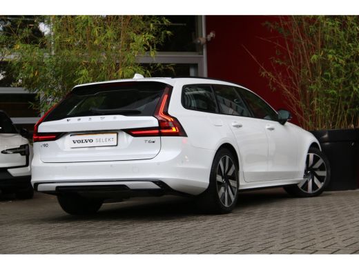 Volvo  V90 2.0 T6 Plug-in hybrid AWD Ultra Dark | Luchtvering | Trekhaak | 360 Camera | Pilot Assist | Panor... ActivLease financial lease