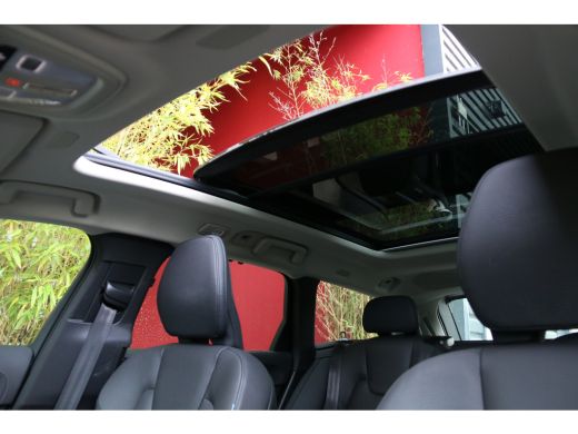 Volvo  V90 2.0 T6 Plug-in hybrid AWD Ultra Dark | Luchtvering | Trekhaak | 360 Camera | Pilot Assist | Panor... ActivLease financial lease