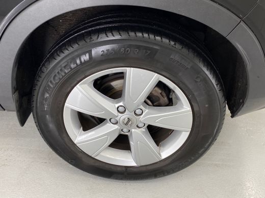 Volvo  XC40 1.5 T2 Momentum Core | Trekhaak | Onyx Black | VolvoSelekt! | LageKM! | ActivLease financial lease
