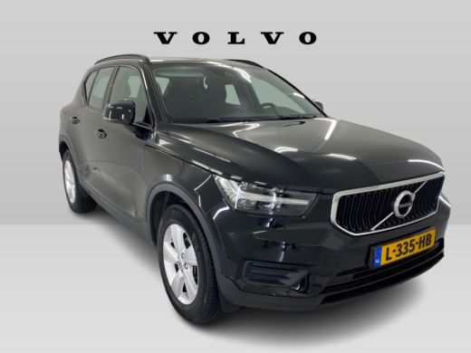 Volvo  XC40 1.5 T2 Momentum Core | Trekhaak | Onyx Black | VolvoSelekt! | LageKM! | ActivLease financial lease