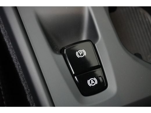 Volvo  XC40 1.5 T5 Recharge Core | Adaptive Cruise | BLIS | Stuur/stoelverwarming | Camera ActivLease financial lease