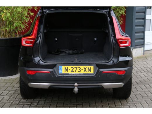 Volvo  XC40 Recharge Pro | Trekhaak | 360 Camera | Panoramadak | Harman/Kardon | Pilot Assist ActivLease financial lease