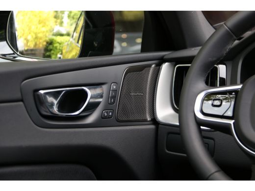 Volvo  XC60 2.0 T6 Plug-in hybrid AWD Plus Dark | Panoramadak | 21" Velgen | Memory Seats | Harman/Kardon | A... ActivLease financial lease