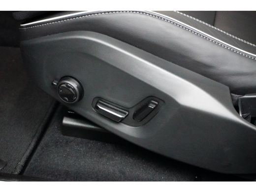 Volvo  XC60 2.0 T6 Plug-in hybrid AWD Plus Dark | Panoramadak | 21" Velgen | Memory Seats | Harman/Kardon | A... ActivLease financial lease