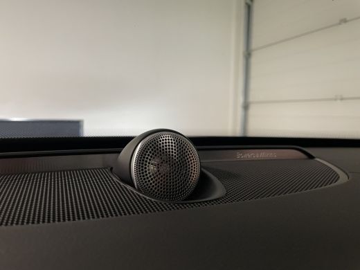 Volvo  XC90 T8 AWD Recharge Ultimate Dark | Full Option | Luchtvering | Bowers & Wilkins | Trekhaak | 360° Ca... ActivLease financial lease