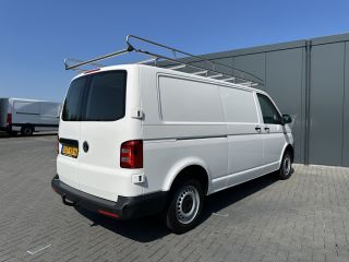 Volkswagen Transporter 2.0 TDI 102 PK / L2H1 / 1e EIG. / 58.404 KM / IMPERIAAL / TREKHAAK / AIRCO / CRUISE CONTROL
