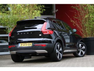 Volvo  XC40 Recharge Pro | Trekhaak | 360 Camera | Panoramadak | Harman/Kardon | Pilot Assist
