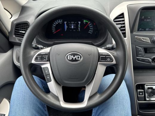 BYD ETP3 Standard 45 kWh | A.Camera | Clima | PDC | 2x Schuifdeur | ActivLease financial lease