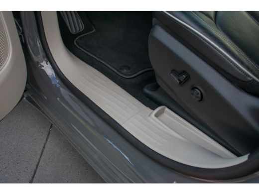 Chrysler Pacifica 3.6 V6 Limited Pano ACC Entertainment 360-Camera Keyless Leer H/K ActivLease financial lease