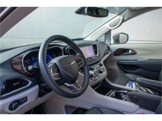 Chrysler Pacifica 3.6 V6 Limited Pano ACC Entertainment 360-Camera Keyless Leer H/K ActivLease financial lease