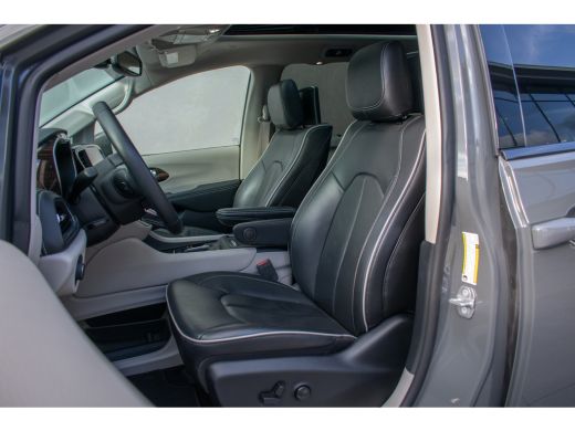 Chrysler Pacifica 3.6 V6 Limited Pano ACC Entertainment 360-Camera Keyless Leer H/K ActivLease financial lease