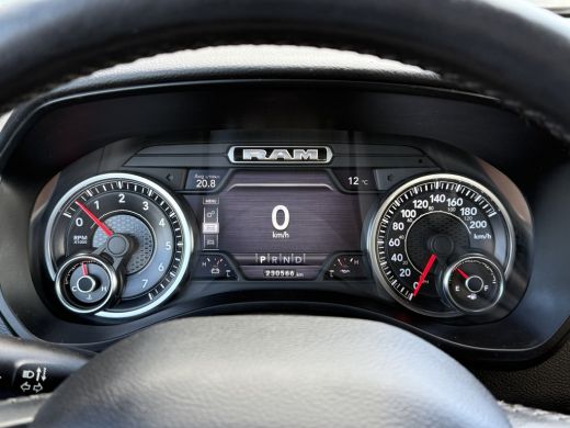 Dodge Ram 1500 1500 5.7 V8 4x4 BIG HORN / CREW CAB / LPG-G3 / NL AUTO / PANO / CAMERA / 3.5T TREKHAAK / GORILLA ... ActivLease financial lease