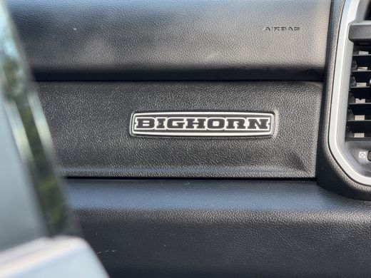 Dodge Ram 1500 1500 5.7 V8 4x4 BIG HORN / CREW CAB / LPG-G3 / NL AUTO / PANO / CAMERA / 3.5T TREKHAAK / GORILLA ... ActivLease financial lease