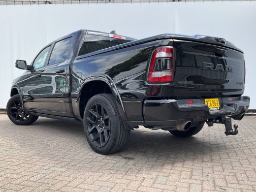 Dodge Ram 1500 1500 5.7 V8 4x4 Crew Cab Laramie Pano Full Navi SideSteps Trekhaak Luchtvering ActivLease financial lease