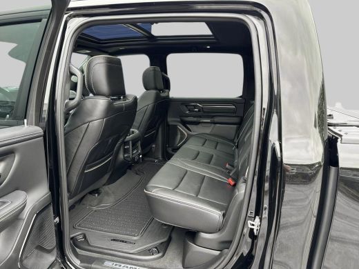 Dodge Ram 1500 1500 5.7 V8 4x4 Crew Cab Limited | BPM VRIJ! | RAMBOX | Virtual cockpit | Head-up | Panorama | In... ActivLease financial lease