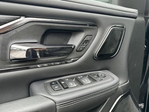 Dodge Ram 1500 1500 5.7 V8 4x4 Crew Cab Limited | BPM VRIJ! | RAMBOX | Virtual cockpit | Head-up | Panorama | In... ActivLease financial lease