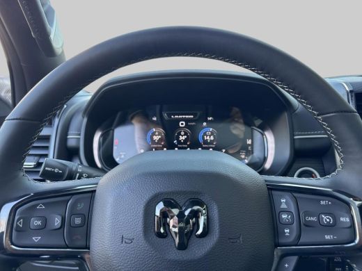 Dodge Ram 1500 1500 5.7 V8 4x4 Crew Cab Limited| BPM VRIJ! | Virtual cockpit | Head-up | Incl leren bedcover| Pa... ActivLease financial lease