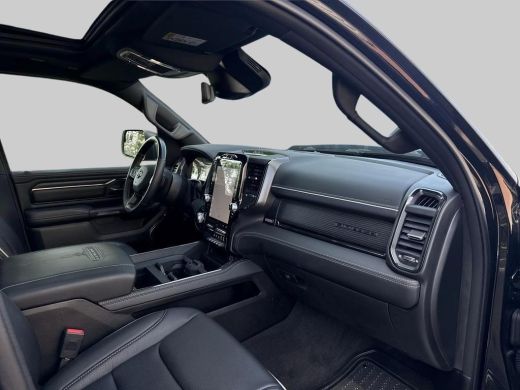 Dodge Ram 1500 1500 5.7 V8 4x4 Crew Cab Limited | Virtual spiegel | 22inch XD velgen / Mickey thompson set | 320... ActivLease financial lease