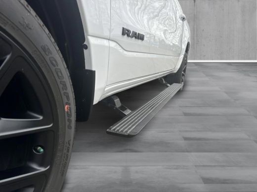 Dodge Ram 1500 1500 5.7 V8 4x4 Crew Cab SPORT GT BPM VRIJ! | Incl LPG | Trekhaak 13-polig | Bedcover | Adaptive ... ActivLease financial lease