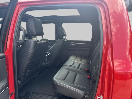 Dodge Ram 1500 1500 5.7 V8 Crew Cab 5'7 REBEL | Panoramadak/kantelschuif | Luchtvering | Multifunctione tailgate... ActivLease financial lease