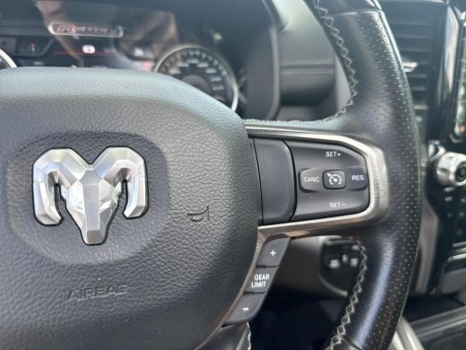 Dodge Ram 1500 1500 5.7 V8 Crew Cab 5'7 REBEL | Panoramadak/kantelschuif | Luchtvering | Multifunctione tailgate... ActivLease financial lease