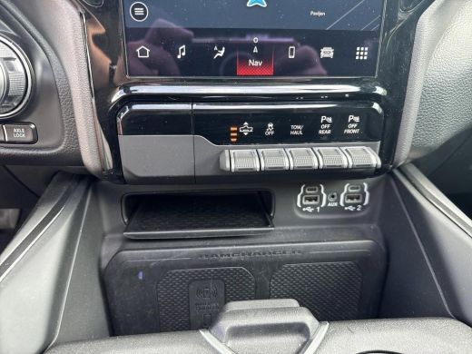 Dodge Ram 1500 1500 5.7 V8 Crew Cab 5'7 REBEL | Panoramadak/kantelschuif | Luchtvering | Multifunctione tailgate... ActivLease financial lease