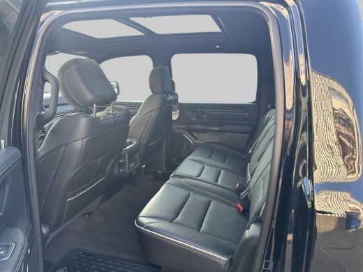 Dodge Ram 1500 1500 5.7 V8 e-torc 4x4 Crew Cab Limited | Bakflip | Virtual spiegel | Virtual dashboard| Powerval... ActivLease financial lease