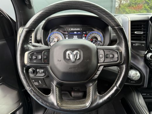 Dodge Ram 1500 1500 5.7 V8 HEMI 400 PK / LIMITED / NL AUTO / 1e EIG. / LUCHTVERING / ADAPTIVE CRUISE / PANO / CA... ActivLease financial lease