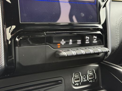 Dodge Ram 1500 1500 5.7 V8 HEMI 400 PK / LIMITED / NL AUTO / 1e EIG. / LUCHTVERING / ADAPTIVE CRUISE / PANO / CA... ActivLease financial lease