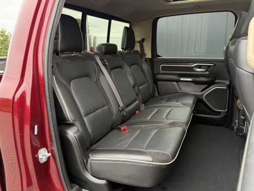 Dodge Ram 1500 1500 5.7 V8 LARAMIE / 1e EIG. / LPG / TREKHAAK 3.5T / ADAPTIVE CRUISE / CAMERA / PANO ActivLease financial lease