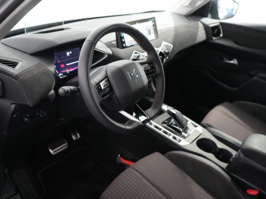 DS DS 3 1.2 Hybrid 16 Performance Line Automaat | 17" lichtmetalen velgen DUBLIN | Achteruitrijcamera | A... ActivLease financial lease