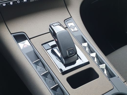 DS DS 7 1.2 PureTech Business | Achterbank in delen neerklapbaar | Achteruitrijcamera | Apple Carplay/And... ActivLease financial lease