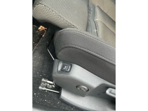 DS DS 7 E-Tense 4x4 Business Climate controle | Cruise controle | Achteruitrijcamera | Parkeersensoren vo... ActivLease financial lease