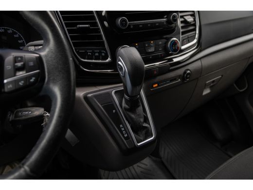 Ford Transit Custom 280 2.0 TDCI L1H1 Limited | Achteruitrijcamera | Imperiaal | Trekhaak ActivLease financial lease